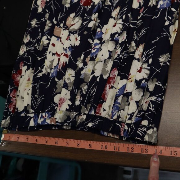 Vintage Floral Midi Skirt Womens 8 Navy Moody Dark Feminine Romantic Bloomcore - Picture 10 of 16